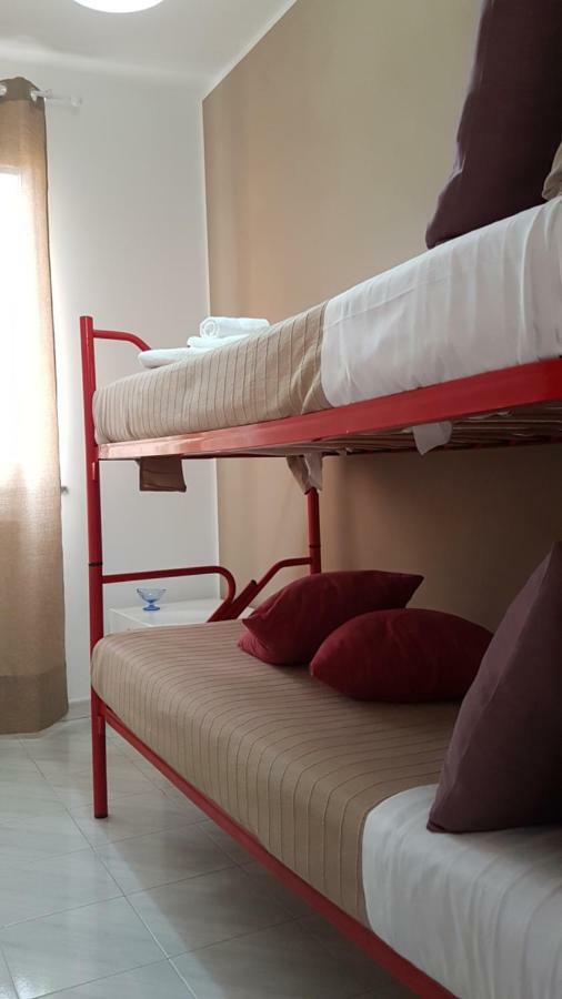Loft Baia Di Giardini Apartment Luaran gambar